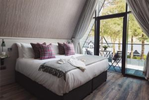 Ardlui Retreat Loch Lomond Villa And Hot Tub Lodges